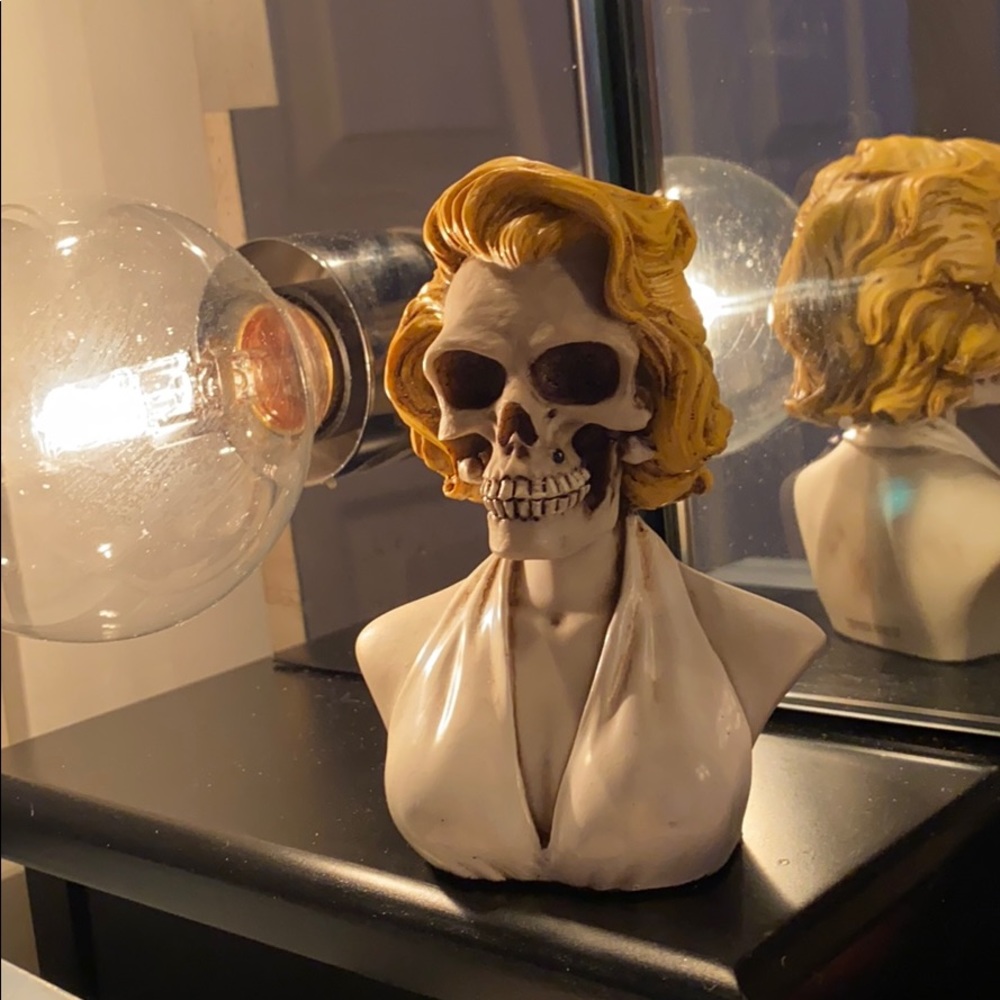 Rare Vintage 2008 Marilyn Monroe Skull Figurine - Picture 3 of 6